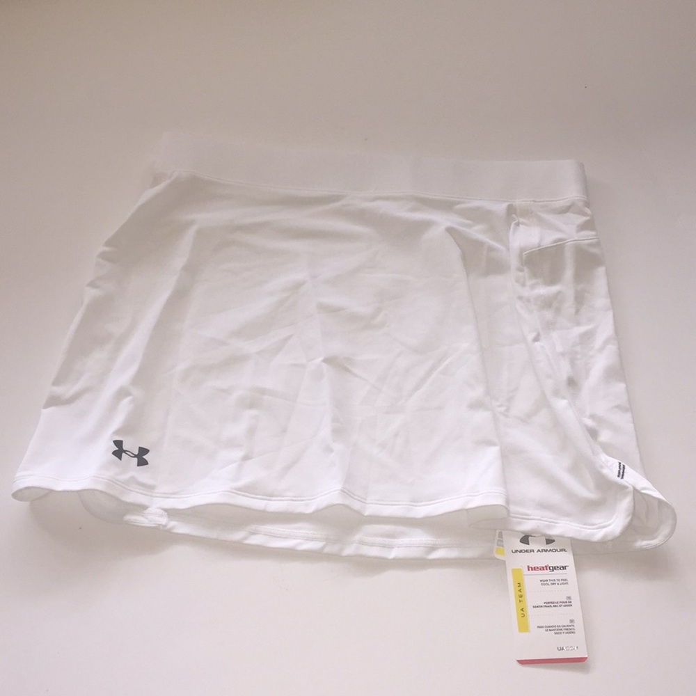 Under Armour skirt loose fit size small - Picture 1 of 6